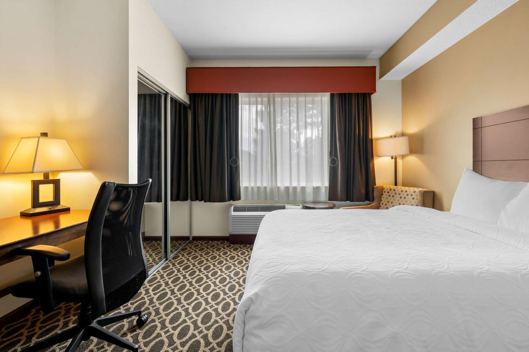 فندق بيست ويسترن بارادايس إن Savoy المظهر الخارجي الصورة